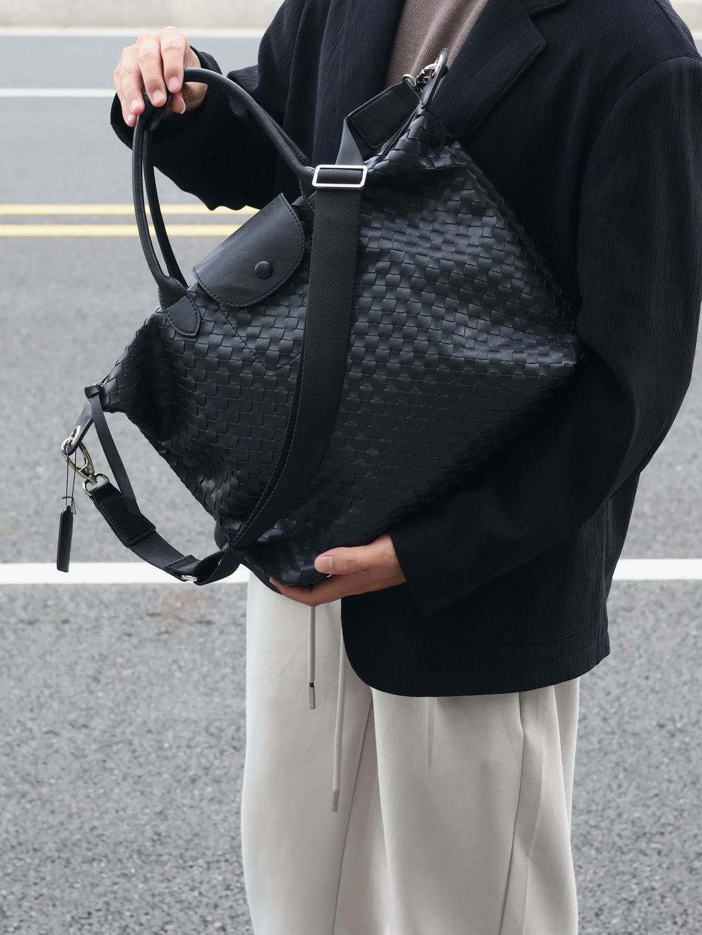 Men's Large Casual Woven Dumpling Crossbody Bag