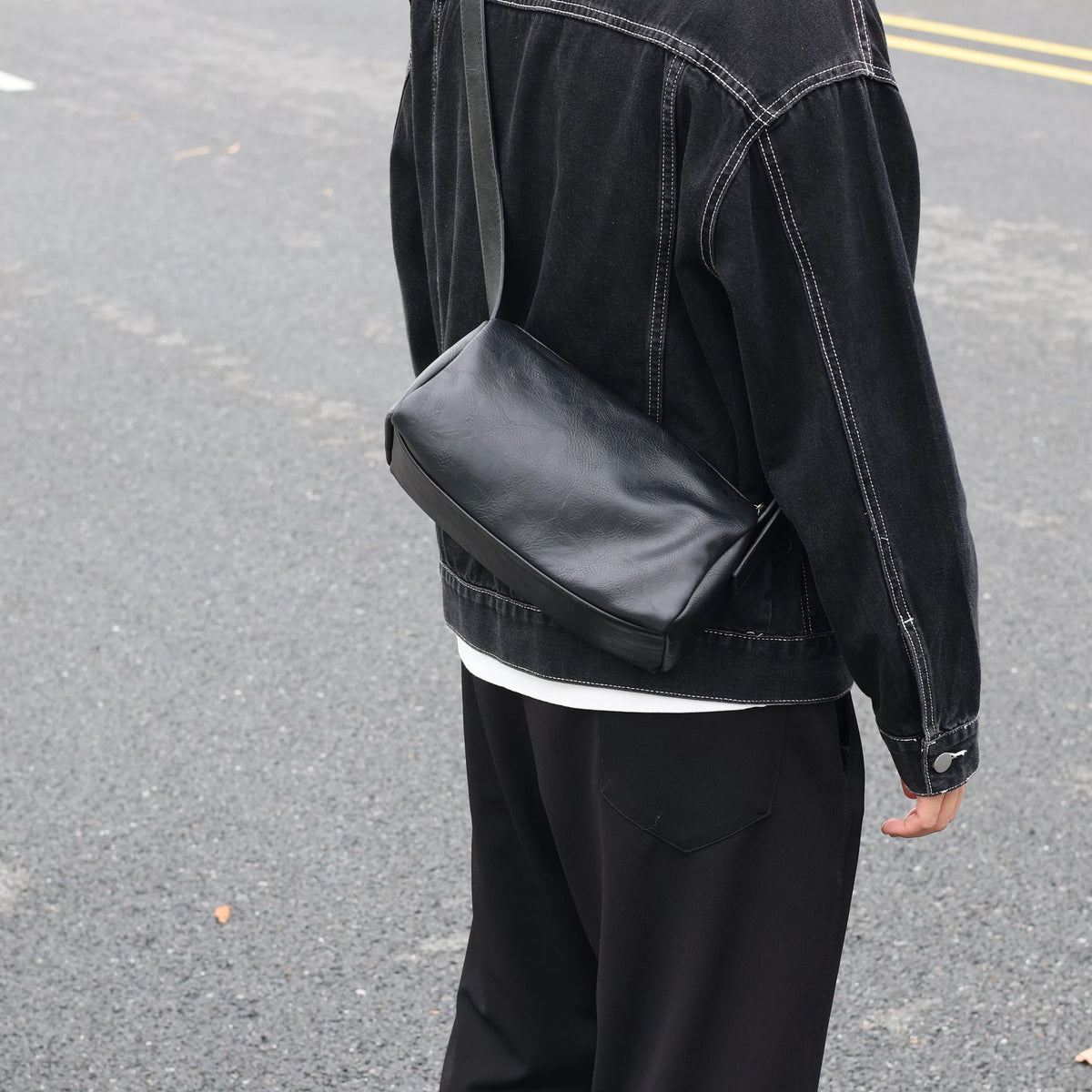 Men's Soft Synthetic Leather Small Casual Shoulder Bag
