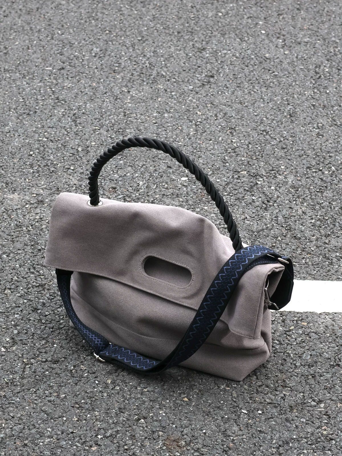 Men's Retro Large Casual Commuter Crossbody Bag
