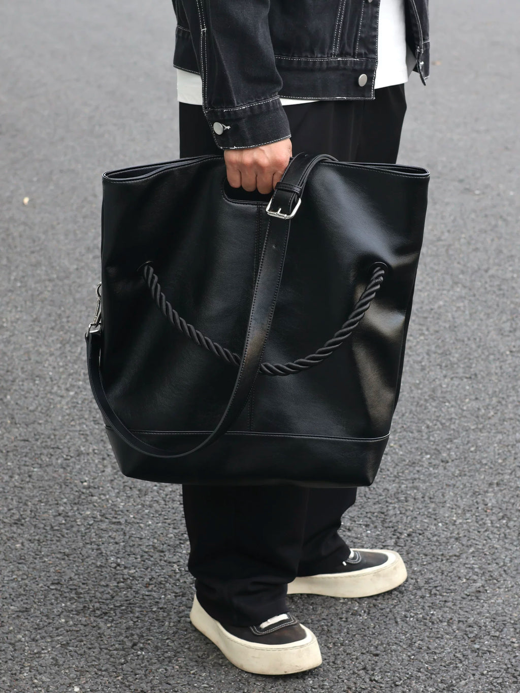 Men's Genuine Cowhide Leather Large Messenger Crossbody Bag