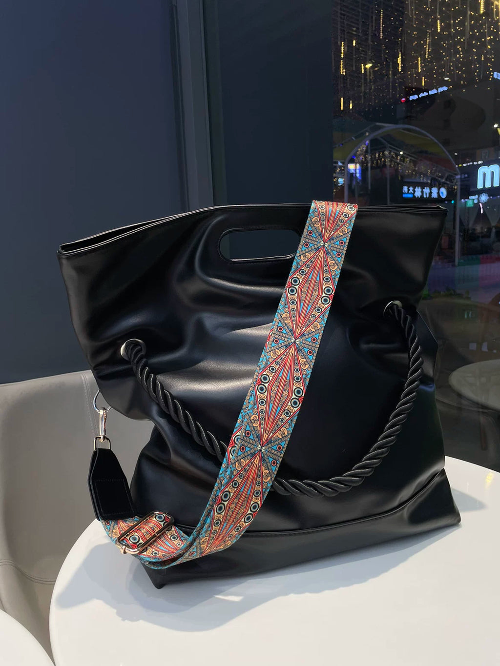 Extra large shoulder bag, sports sports bag, high-end