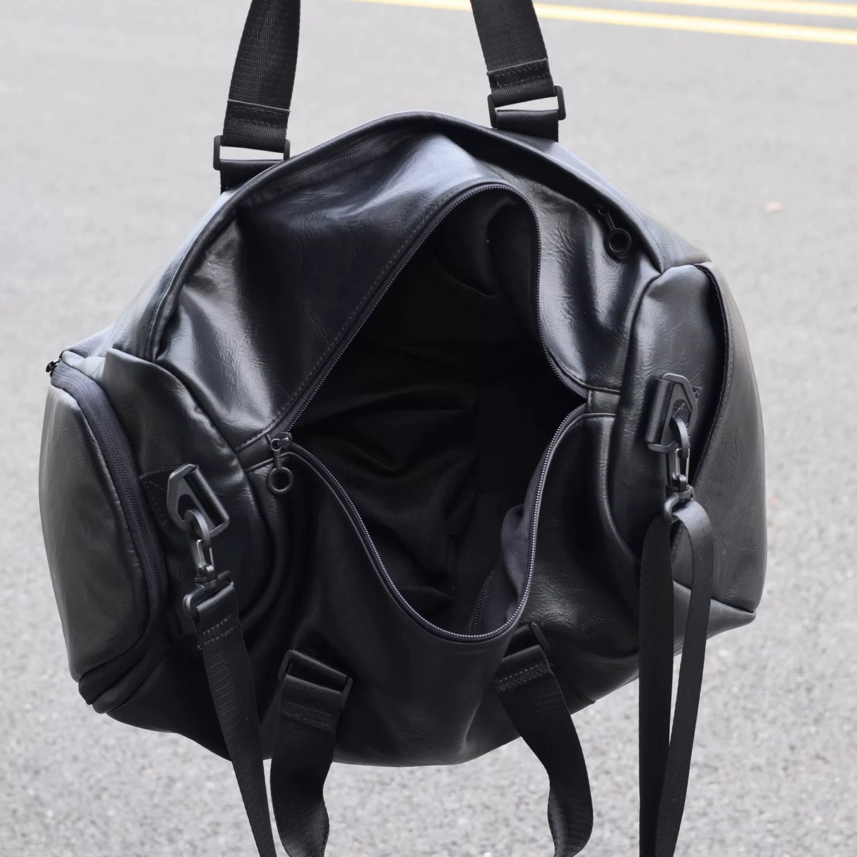 Unisex Dry and Wet Separation Large Capacity Crossbody Travel Bag