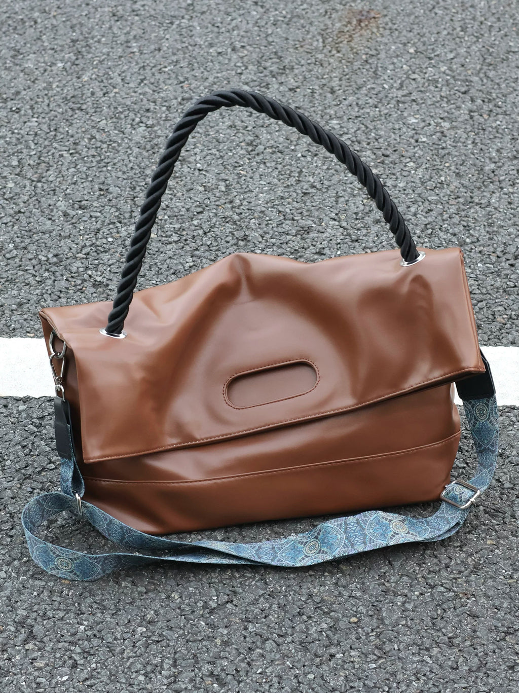Extra large shoulder bag, sports sports bag, high-end