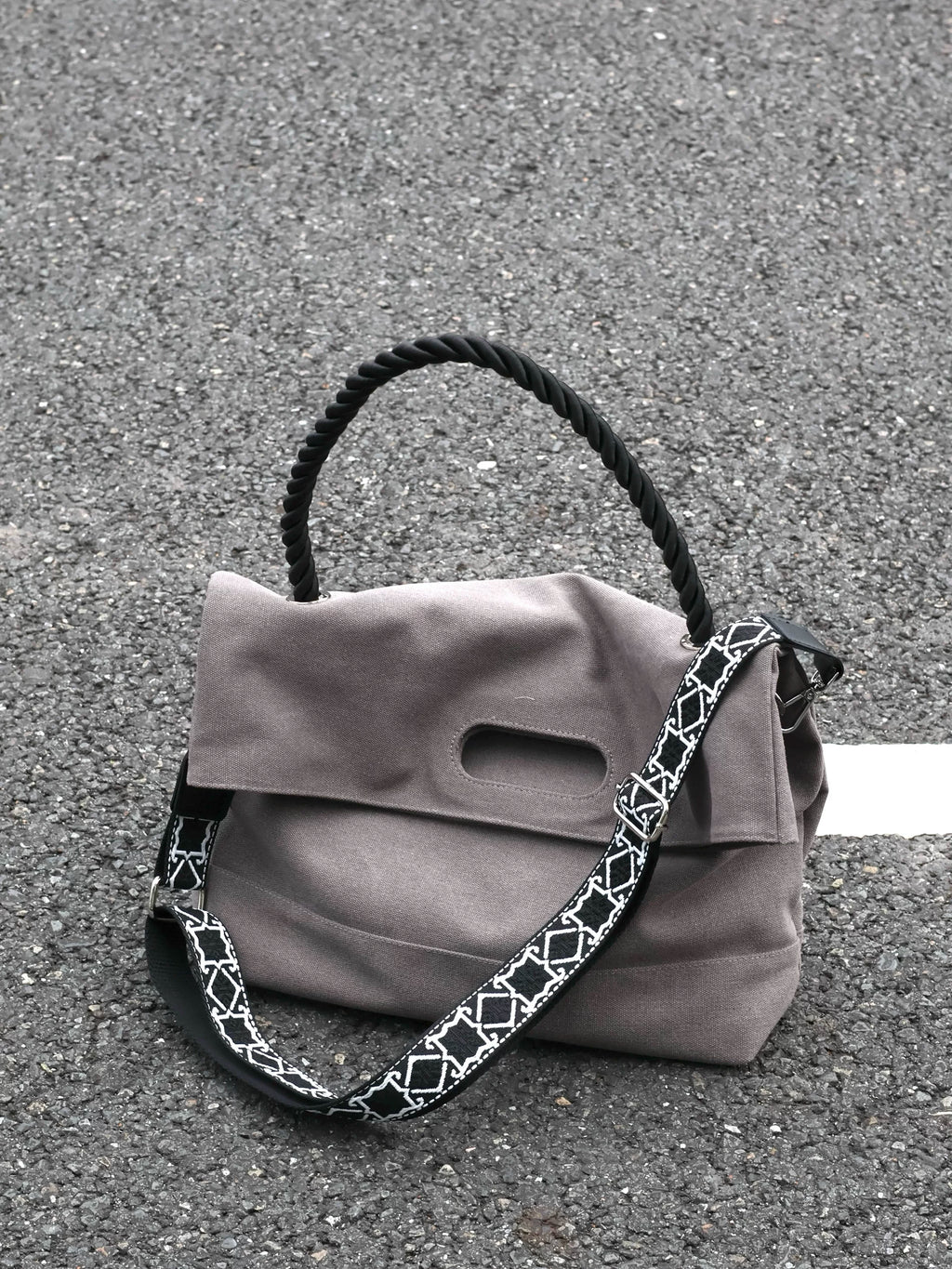 Men's Retro Large Casual Commuter Crossbody Bag
