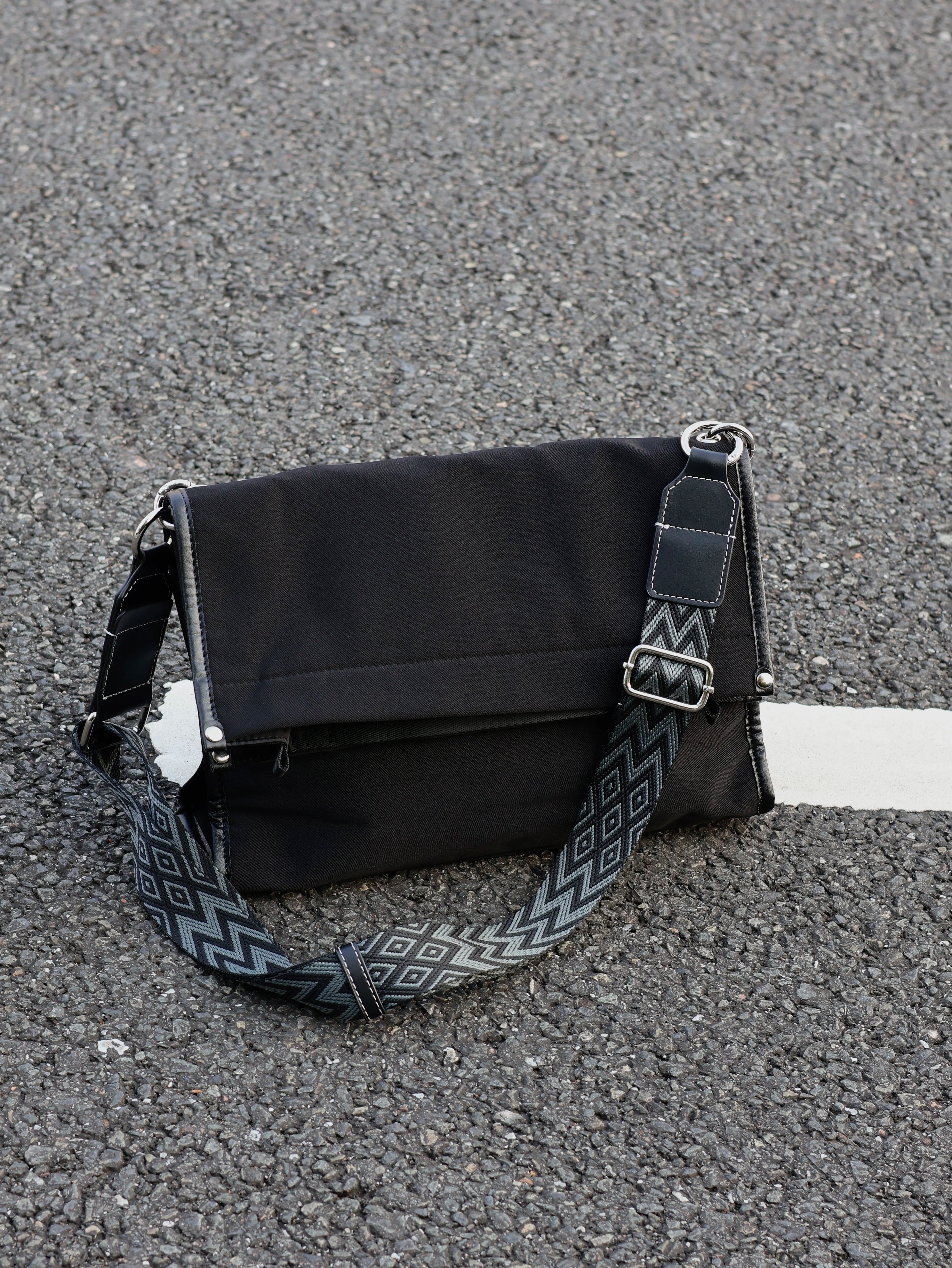 Women's Nylon Casual Messenger Shoulder Crossbody Bag