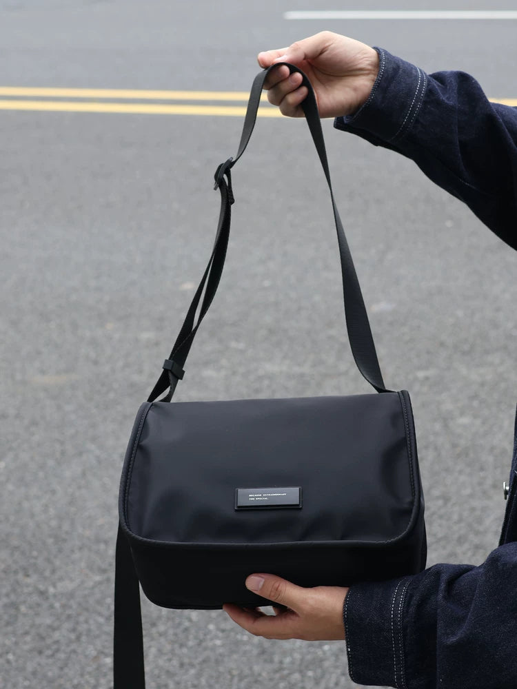 Men's Large Casual Commuter Crossbody Bag
