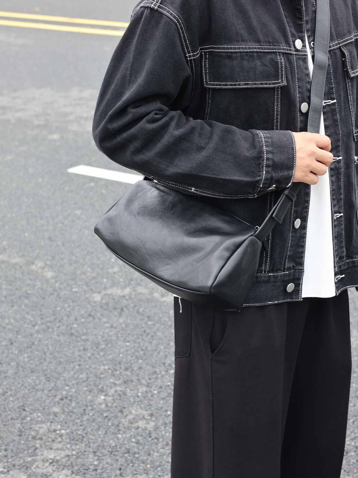 Men's Soft Faux Leather Casual Commuter Crossbody Bag