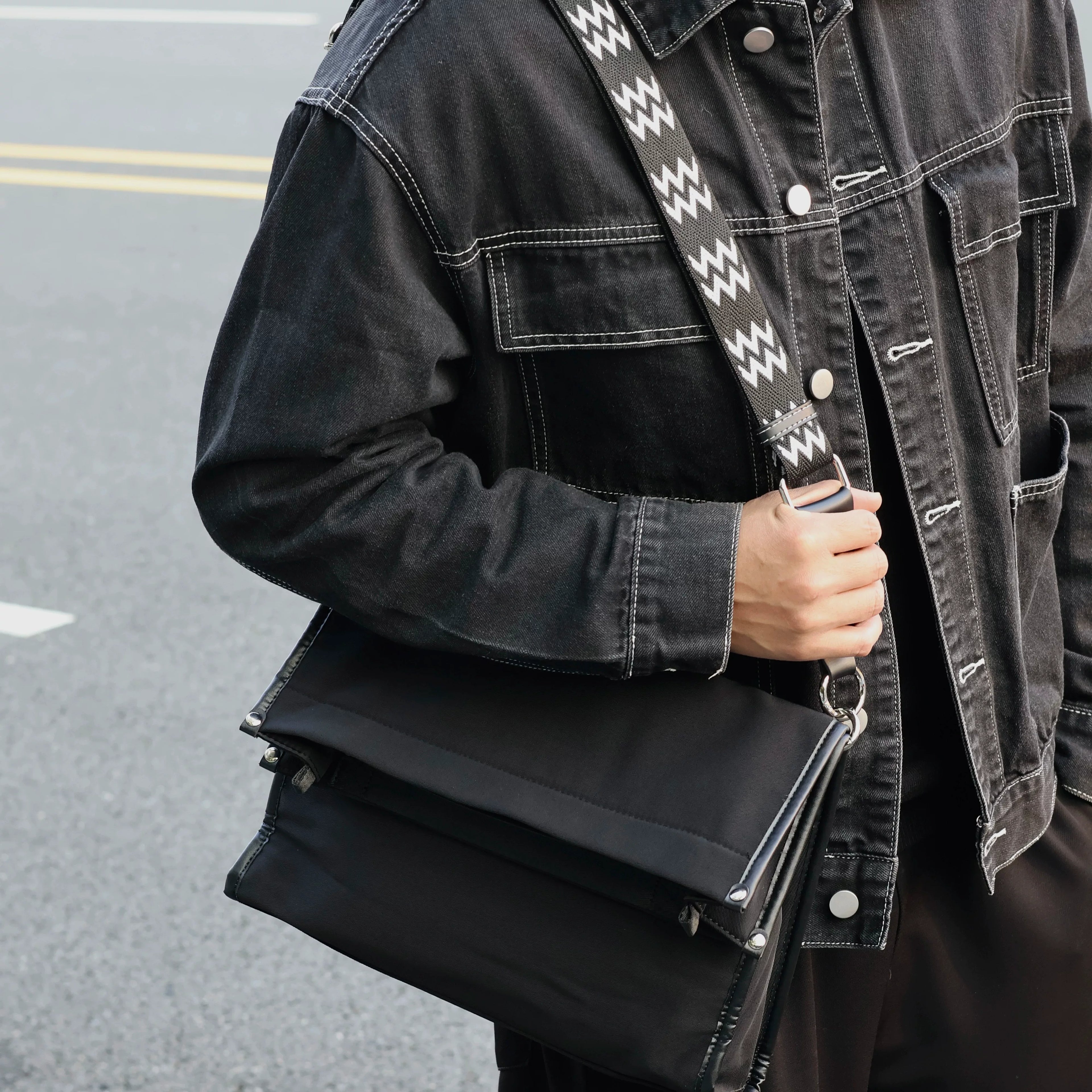 Women's Nylon Casual Messenger Shoulder Crossbody Bag