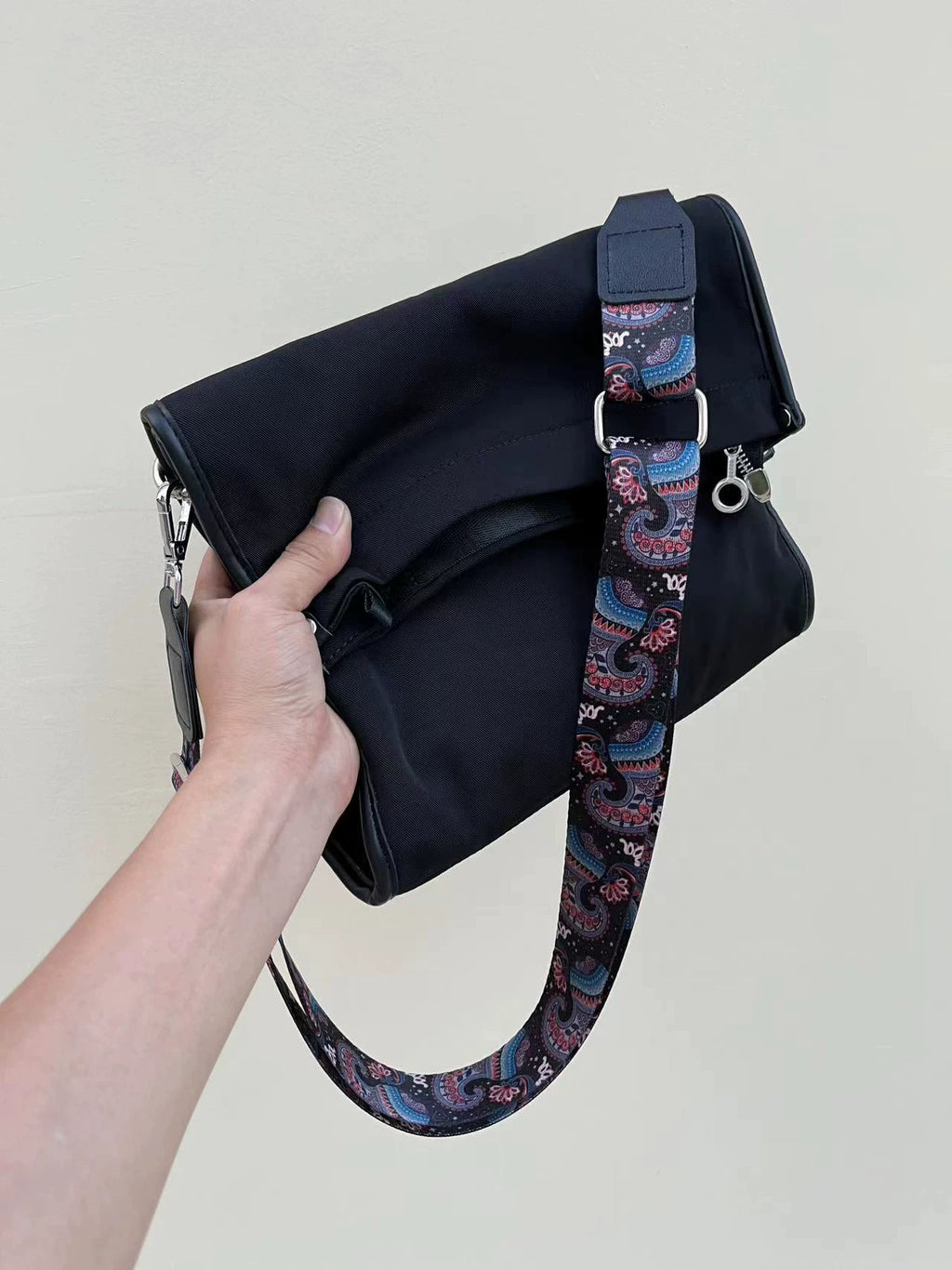 Women's Nylon Casual Messenger Shoulder Crossbody Bag