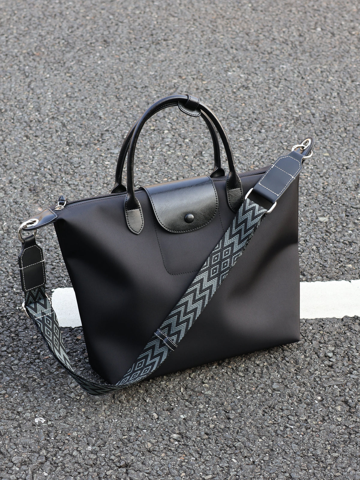 Unisex Casual Lightweight Hobo Shoulder Crossbody Bag
