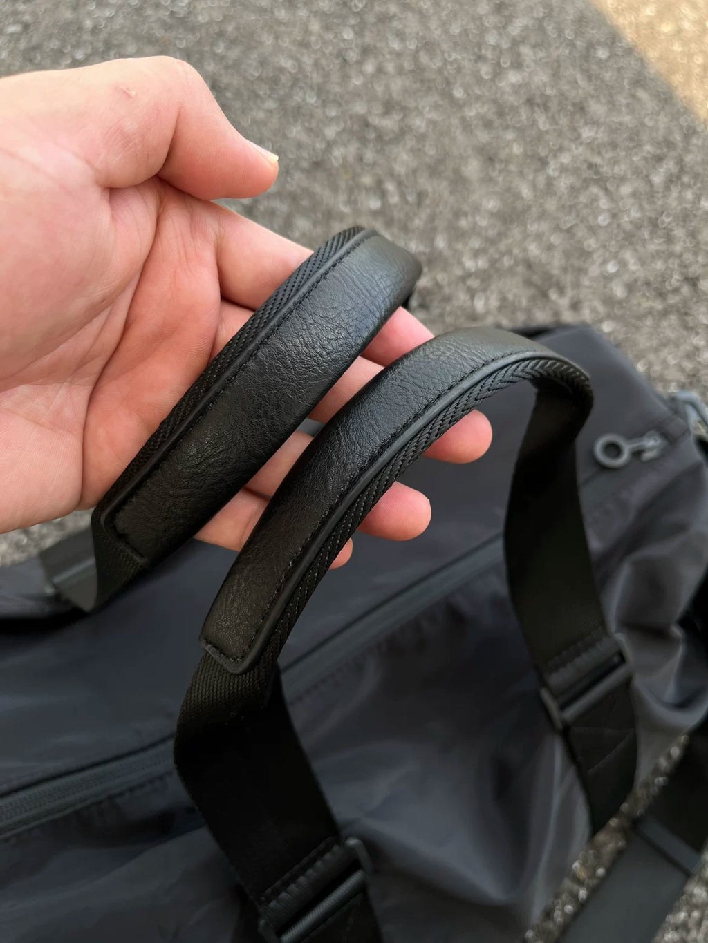 Unisex Dry and Wet Separation Large Capacity Crossbody Travel Bag