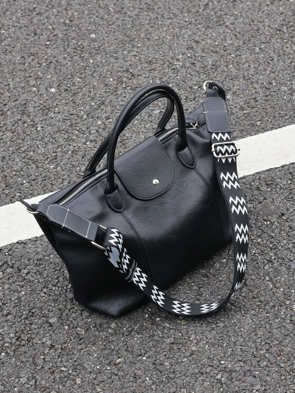 Unisex Casual Lightweight Hobo Shoulder Crossbody Bag