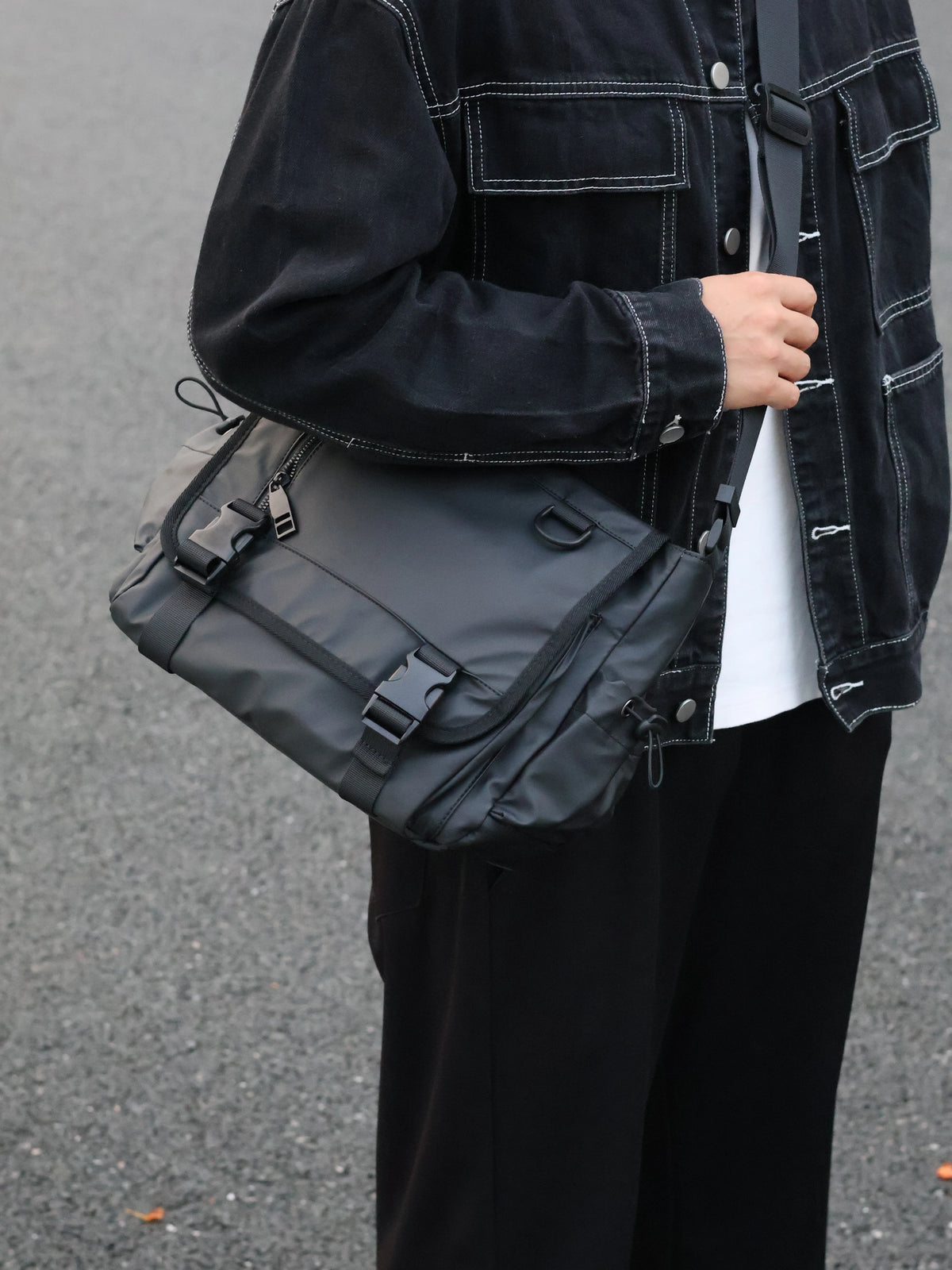 Men's Oxford Casual Commuter Messenger Crossbody Bag