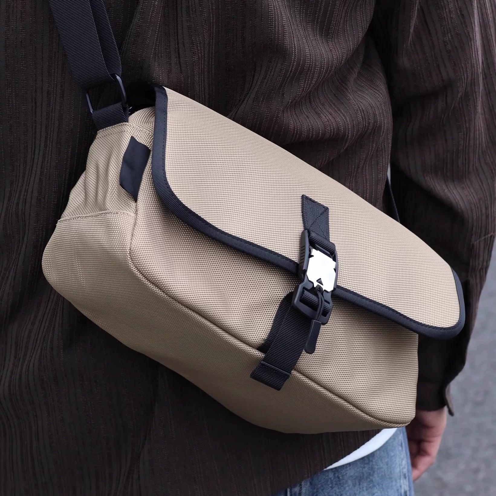 Men's Nylon Waterproof Casual Shoulder Crossbody Bag