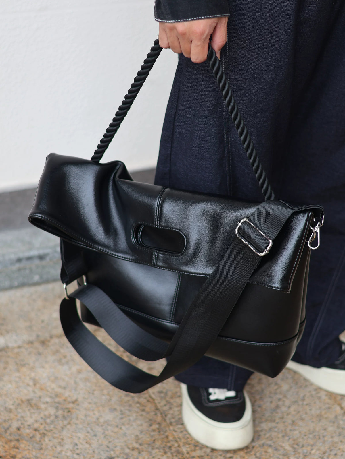 Men's Genuine Cowhide Leather Large Messenger Crossbody Bag