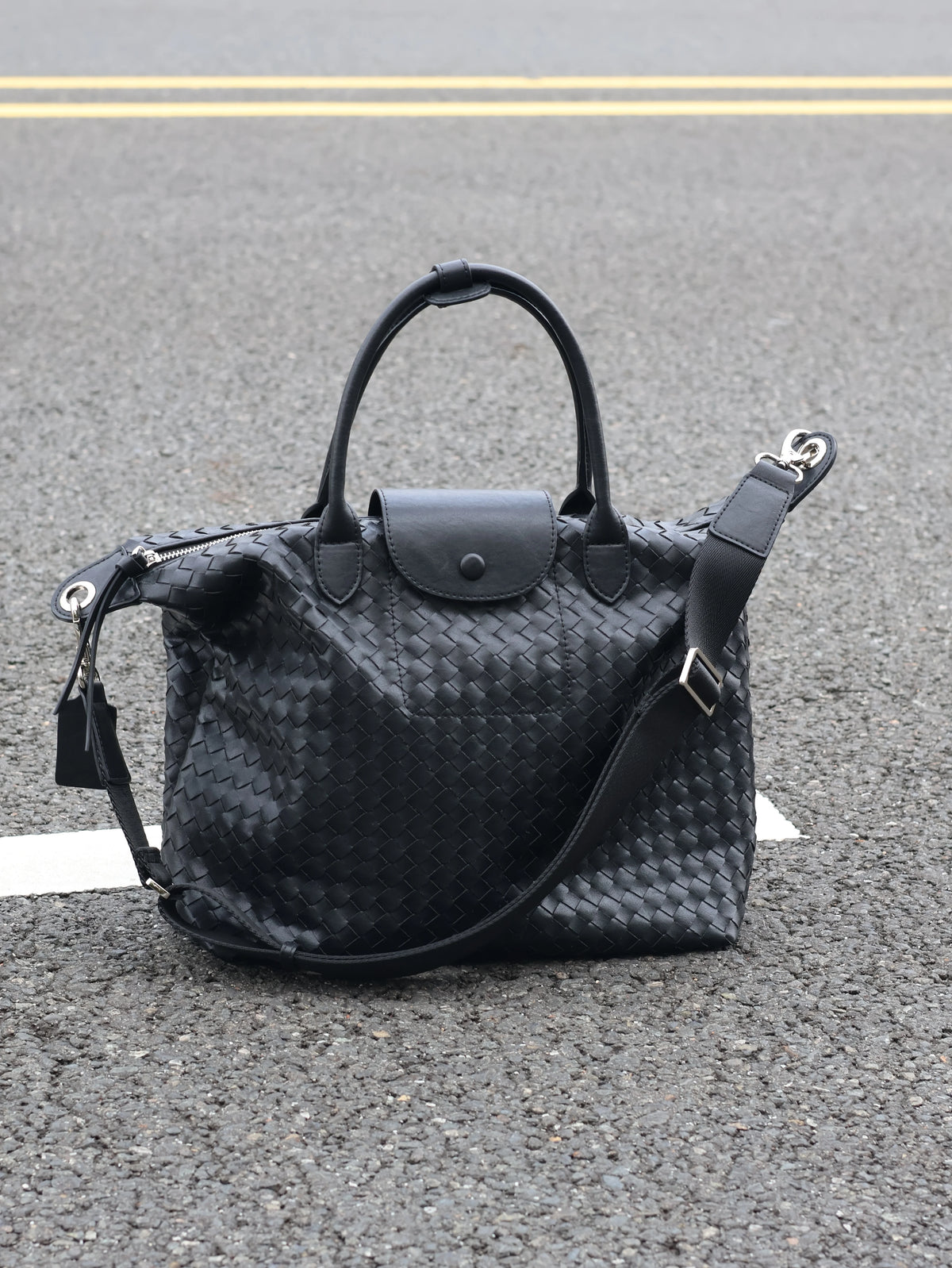 Men's Large Casual Woven Dumpling Crossbody Bag