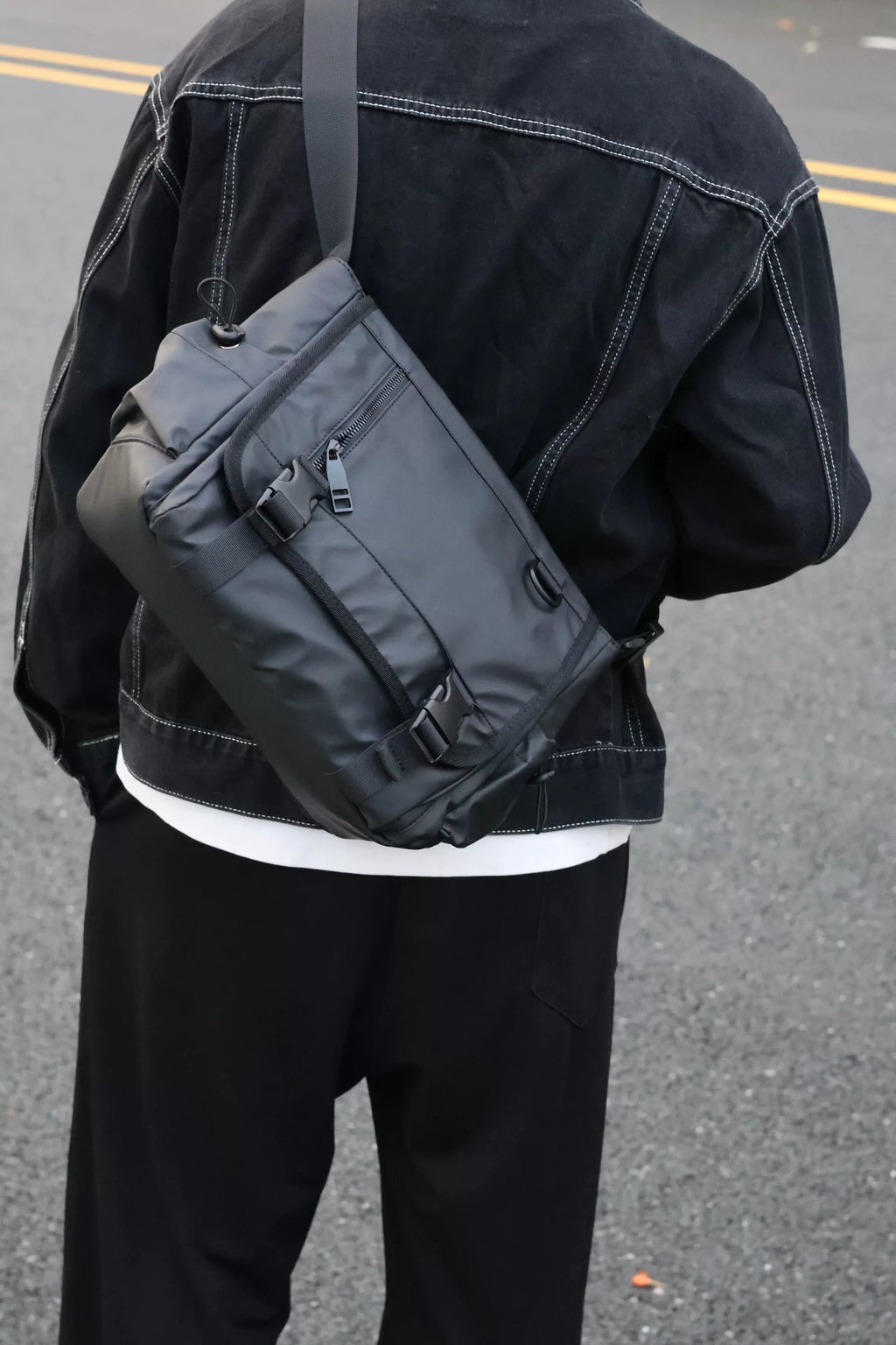 Men's Oxford Casual Commuter Messenger Crossbody Bag