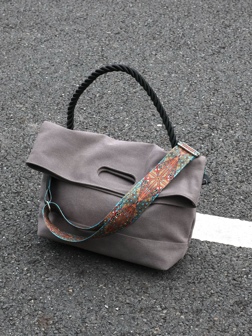 Men's Retro Large Casual Commuter Crossbody Bag