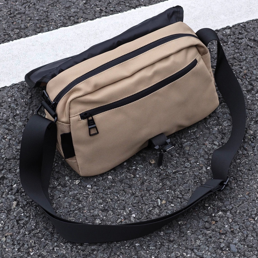 Men's Nylon Waterproof Casual Shoulder Crossbody Bag