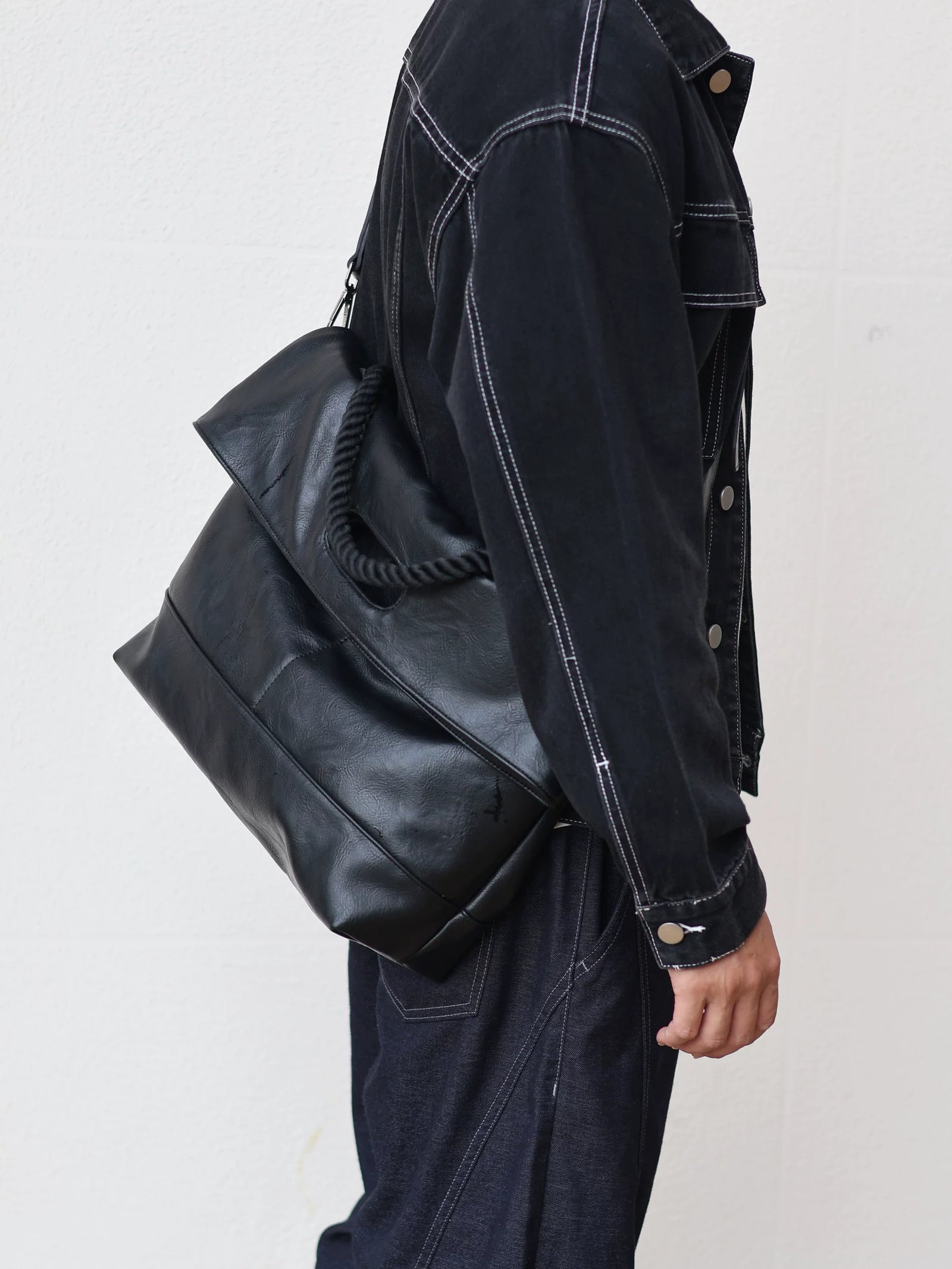 Men's Synthetic Leather Large Casual Commuter Crossbody Bag