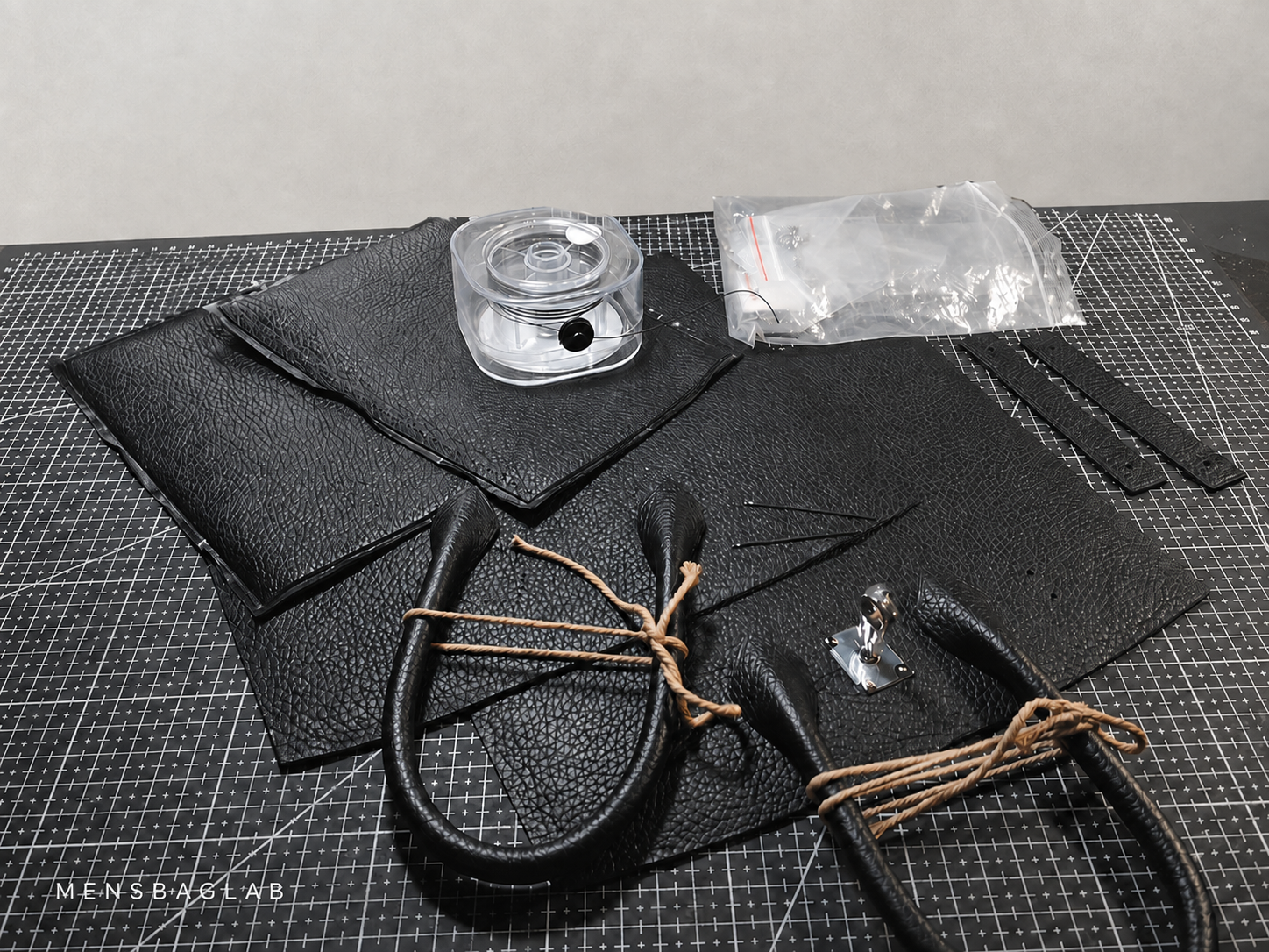 MENSBAGLAB leather components and handles